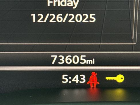 Used 2018 Audi Q5 Prestige w/ Prestige Package image 14