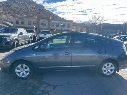 Used 2009 Toyota Prius Standard image 4
