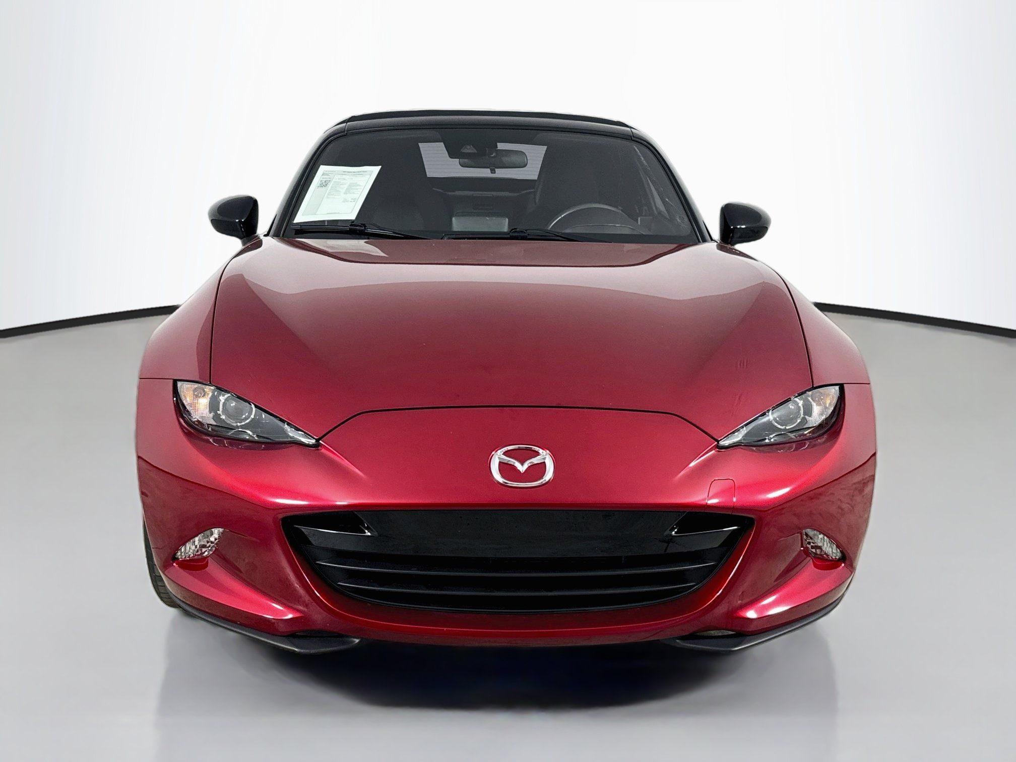 Used 2021 MAZDA MX-5 Miata Sport RWD image 2