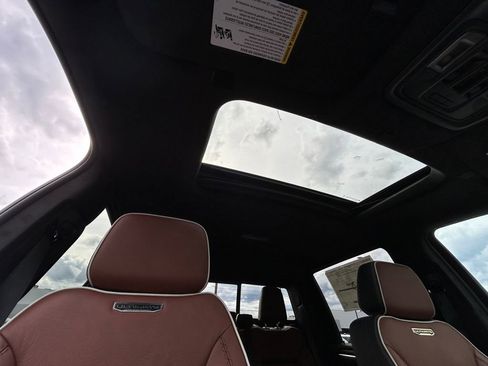 New 2025 GMC Sierra 2500 Denali Ultimate w/ Max Trailering Package image 27