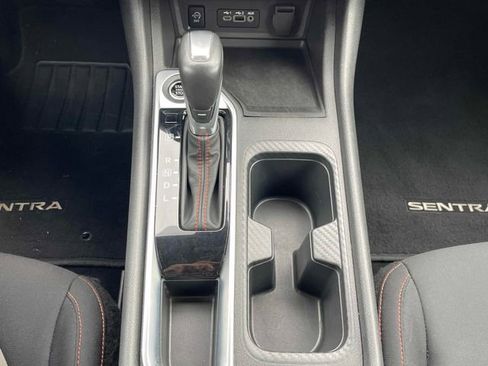 Used 2024 Nissan Sentra SR image 12