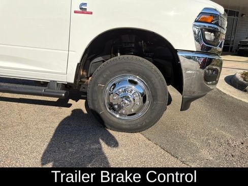 New 2026 RAM 3500 Tradesman w/ Chrome Appearance Group A image 25