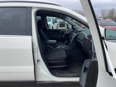 Used 2012 Chevrolet Traverse LT image 30