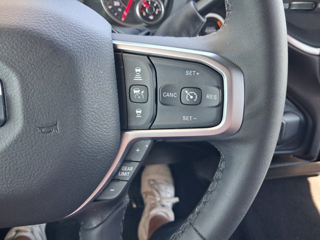Used 2025 RAM 2500 Big Horn AWD/4WD image 9
