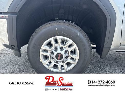 New 2026 GMC Sierra 2500 SLE w/ SLE Value Package; AWD/4WD image 10