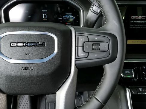 New 2026 GMC Sierra 2500 Denali w/ Denali Reserve Package image 11