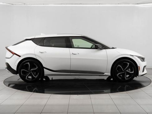 Used 2023 Kia EV6 GT-Line image 6