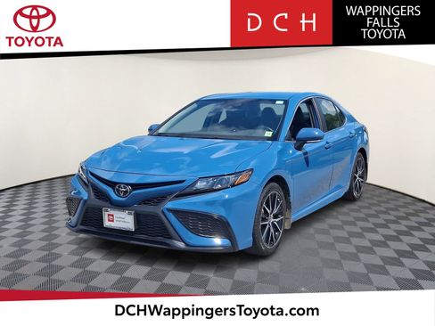 Certified 2024 Toyota Camry SE w/ Cold Weather Package FWD image 1