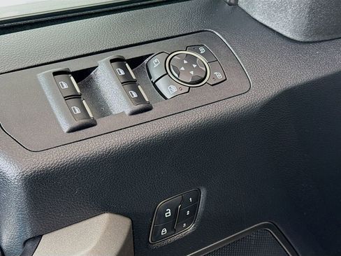 Used 2019 Ford F150 Raptor w/ Equipment Group 802A Luxury AWD/4WD image 18