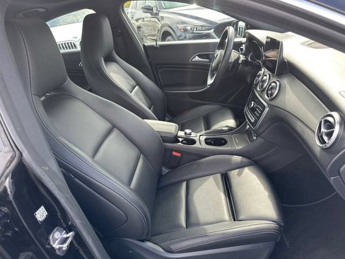 Used 2019 Mercedes-Benz CLA 250 4MATIC image 29