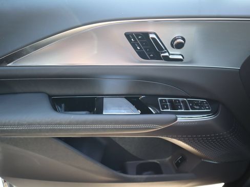New 2027 Cadillac Lyriq Sport w/ LPO, ONYX Package AWD/4WD image 18