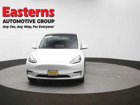 Used 2021 Tesla Model Y Long Range AWD/4WD image 47