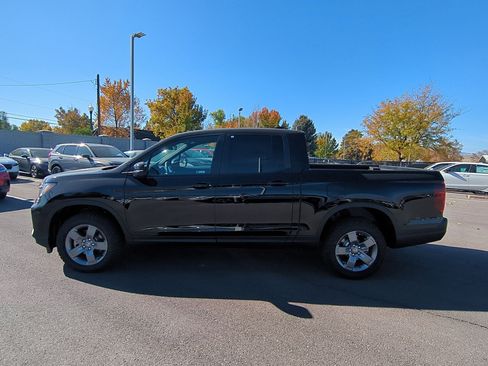 New 2025 Honda Ridgeline TrailSport image 8