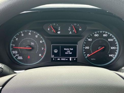 Certified 2023 Chevrolet Traverse LS image 23