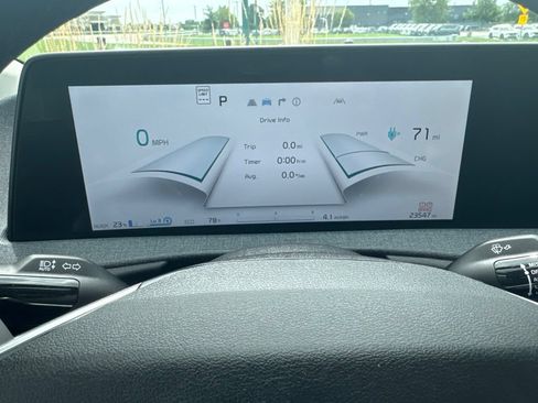 Used 2024 Kia EV6 Light AWD/4WD image 7
