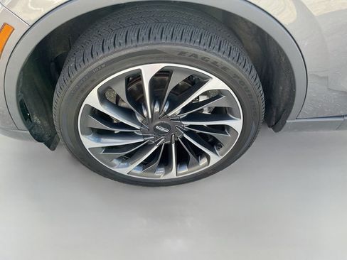 Used 2023 Lincoln Aviator Reserve w/ Equipment Group 201A AWD/4WD image 33
