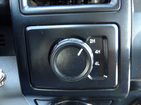 Used 2019 Ford F150 XL w/ Equipment Group 101A Mid AWD/4WD image 22