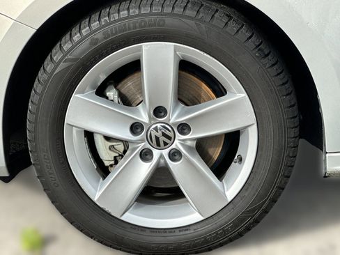 Used 2012 Volkswagen Jetta TDI image 11