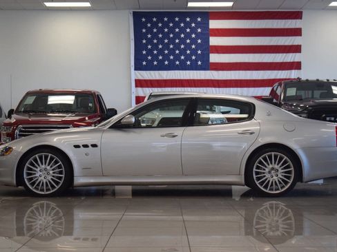 Used 2011 Maserati Quattroporte S RWD image 19