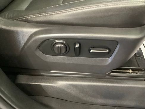 Used 2019 Chevrolet Silverado 1500 LTZ w/ LTZ Texas Edition image 26