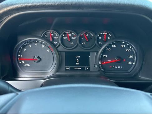 Used 2020 Chevrolet Silverado 1500 Custom w/ Custom Value Package RWD image 22