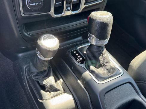 Used 2023 Jeep Wrangler Unlimited w/ 8.4" Radio Group image 12