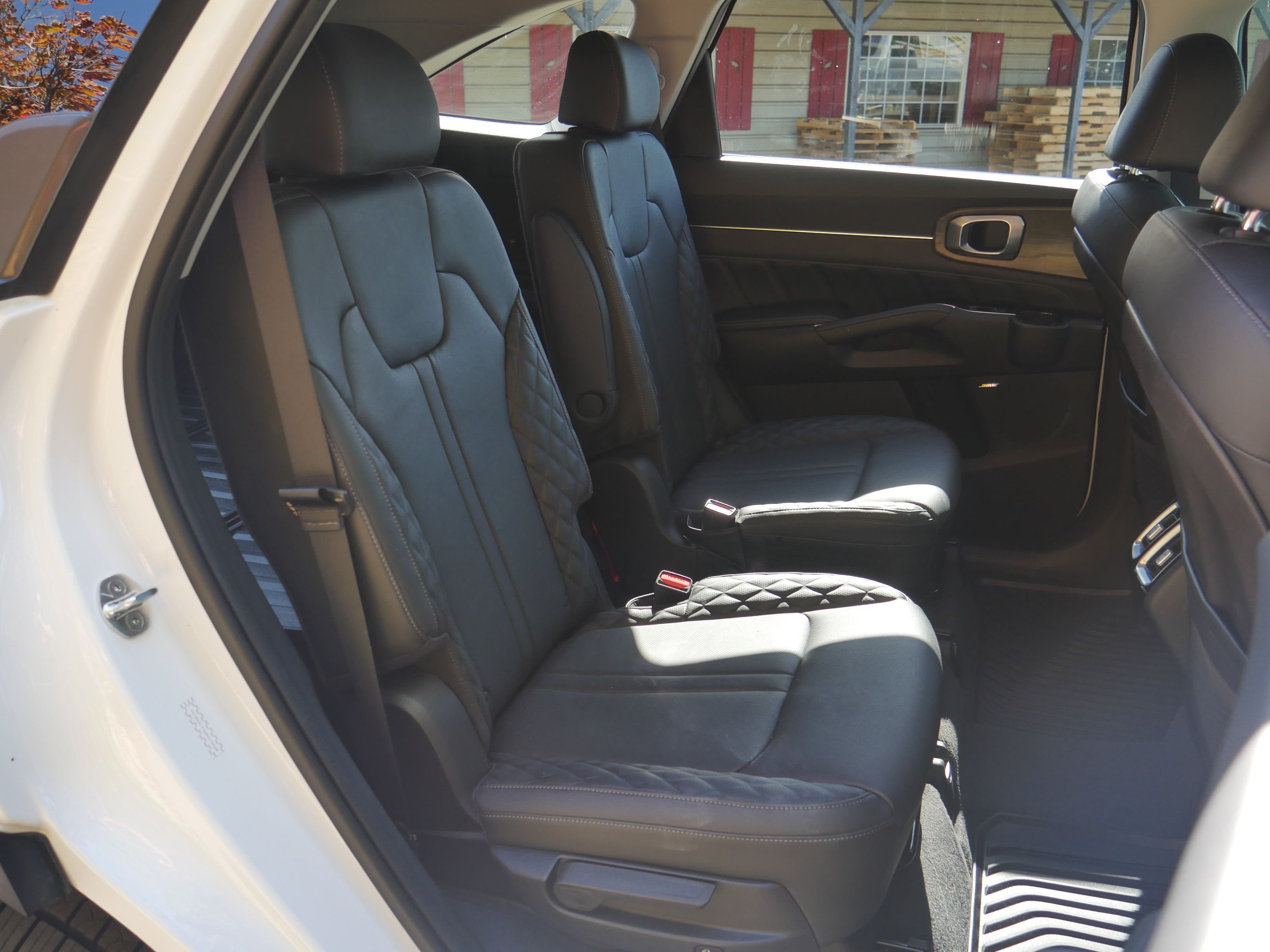 Used 2022 Kia Sorento SX Prestige AWD/4WD image 21
