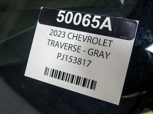 Certified 2023 Chevrolet Traverse LT FWD image 37