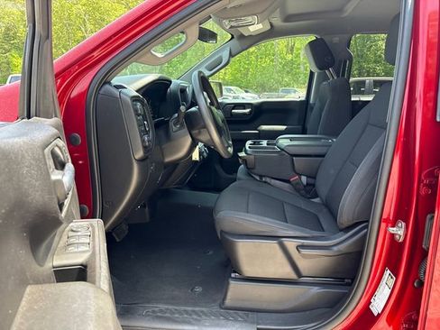 Used 2021 Chevrolet Silverado 1500 Custom Trail Boss AWD/4WD image 26