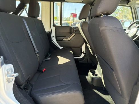 Used 2017 Jeep Wrangler Unlimited Sport w/ Quick Order Package 24S image 13