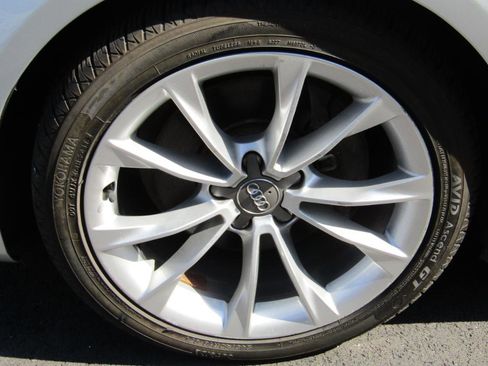 Used 2013 Audi A5 2.0T Premium image 26