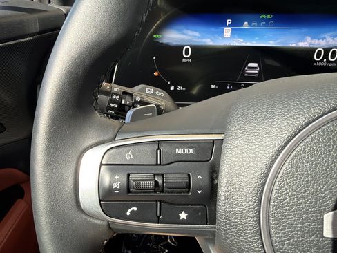 Used 2025 Kia Sportage SX Prestige AWD/4WD image 30