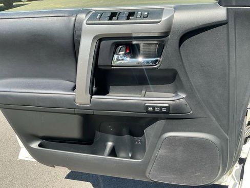 Certified 2023 Toyota 4Runner Limited AWD/4WD image 28