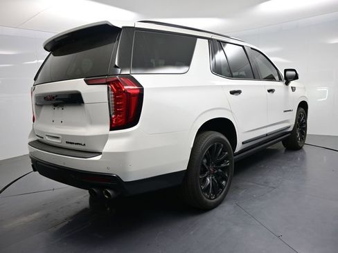 Used 2023 GMC Yukon Denali image 3