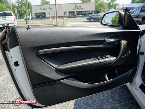 Used 2017 BMW 230i xDrive Convertible AWD/4WD image 16