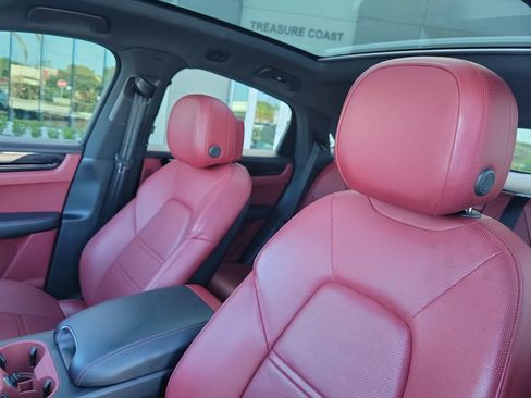 Used 2023 Porsche Cayenne S AWD/4WD image 26
