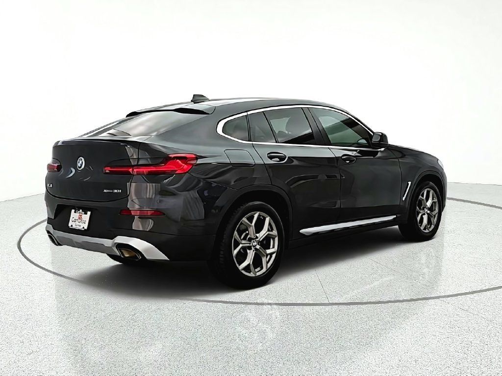 Used 2022 BMW X4 xDrive30i AWD/4WD image 6