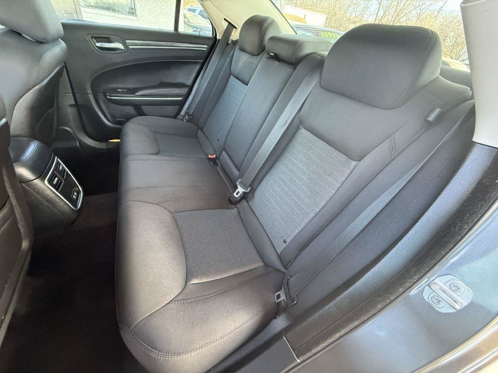 Used 2018 Chrysler 300 Touring w/ Sport Appearance Package AWD/4WD image 13