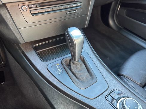 Used 2011 BMW 335i Sedan w/ Premium Pkg image 36