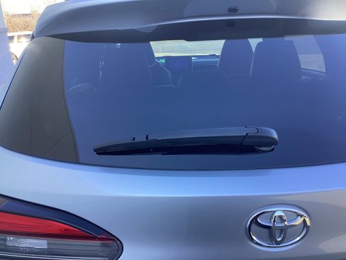 Certified 2023 Toyota Corolla Cross XLE w/ Convenience Package image 7