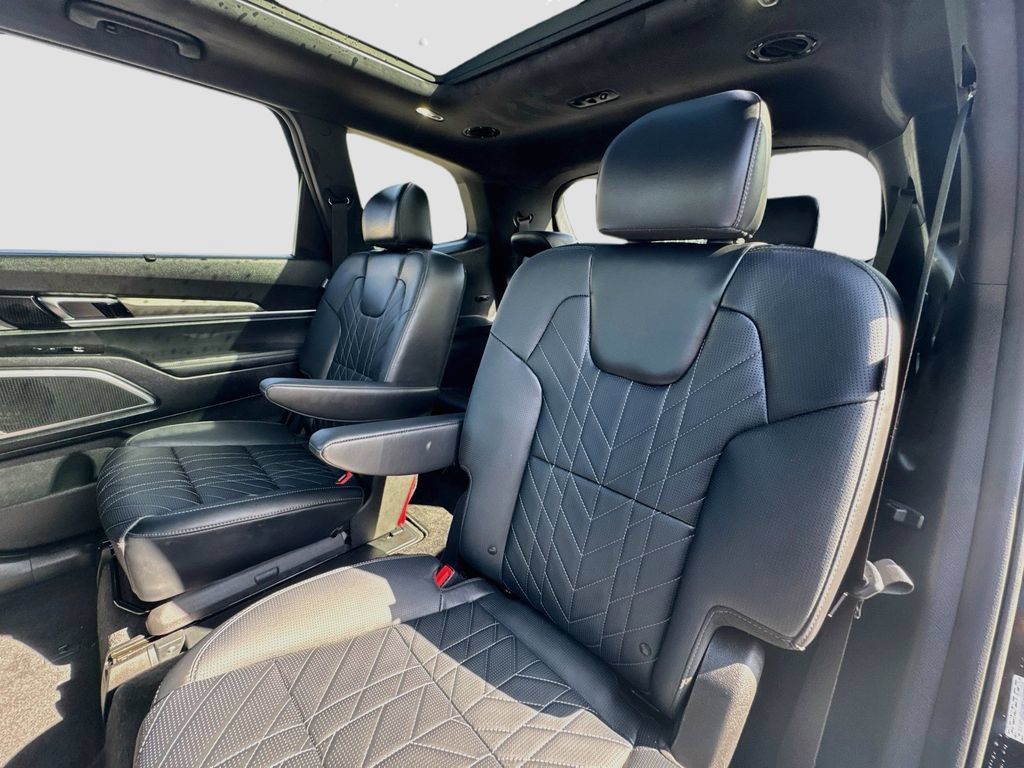 Certified 2024 Kia Telluride SX Prestige X-Line AWD/4WD image 29