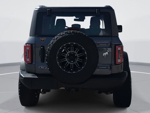 Used 2021 Ford Bronco Badlands image 6