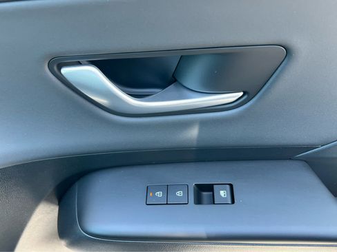 New 2026 Hyundai Kona SEL Premium image 19