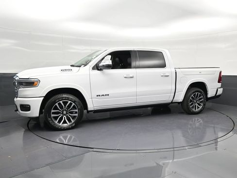 Used 2025 RAM 1500 Limited AWD/4WD image 7