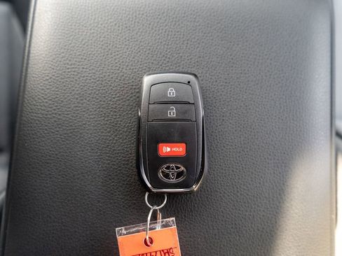 New 2025 Toyota Tacoma TRD Off-Road image 32