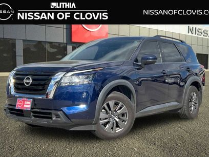 Certified 2022 Nissan Pathfinder SV