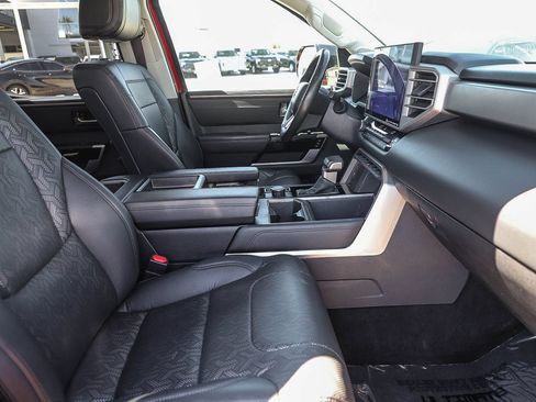 Used 2024 Toyota Tundra Limited AWD/4WD image 16