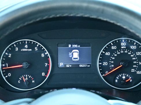 Used 2021 Kia Seltos S AWD/4WD image 20