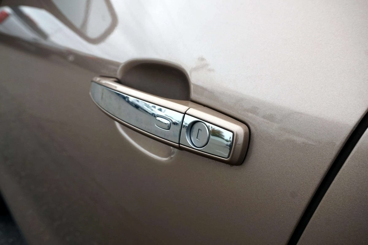 Used 2019 Buick Encore Sport Touring w/ Safety Package FWD image 11