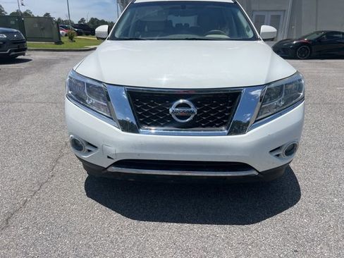 Used 2015 Nissan Pathfinder SL w/ SL Tech Package FWD image 1